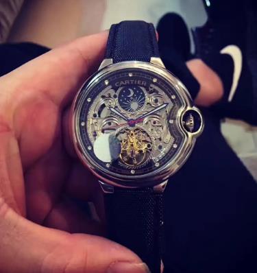 <b>江诗丹顿手表进水后怎么解决？</b>