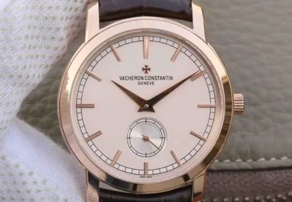 江诗丹顿手表表链卡扣脱落的正确维修方法是什么？